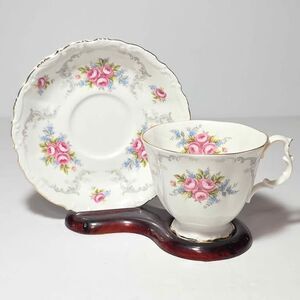 Royal Albert Teacup and Saucer Tranquility Pink Roses Vintage